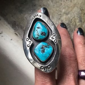 Vintage Large Turquoise Navajo Silver Ring